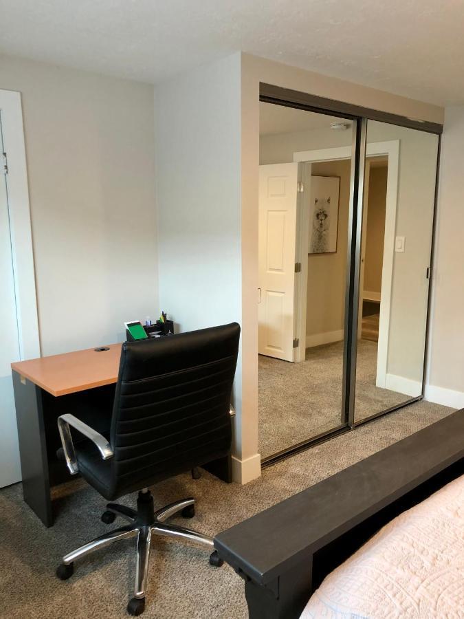 Cozy Getaway Near Slc Airport & Downtown - 1St Floor Apartment Солт-Лейк-Сіті Екстер'єр фото